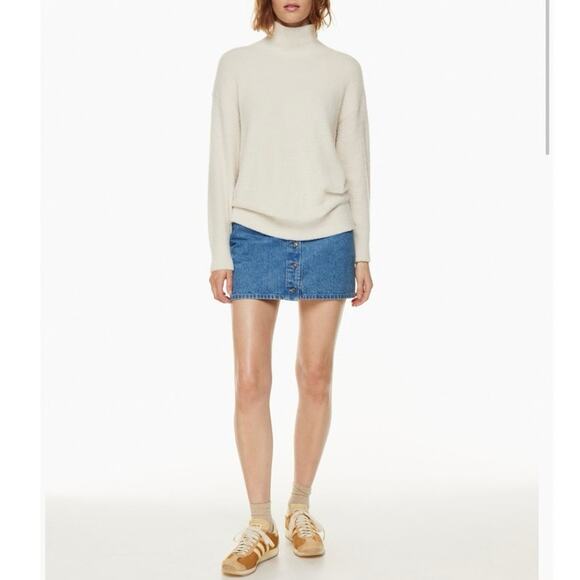 Aritzia Wilfred Free White Hush Knit Imported Italian Fabric Mock Neck Sweater - Picture 1 of 12